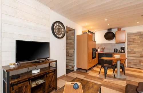 Meslan Cabin | Domaine Moulin Blanc : Gîte 3 Triskel Avec SPA