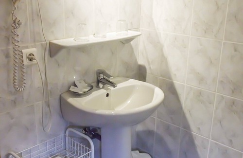 Saint-Hippolyte Bed & Breakfast | Domaine Sylvie Fahrer & Fils