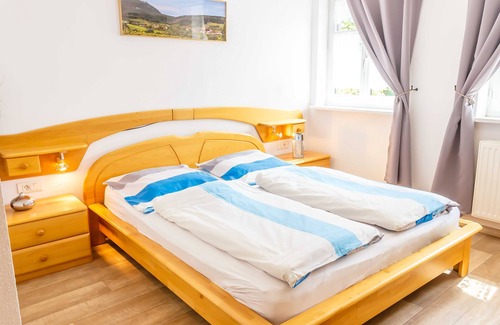 Saint-Hippolyte Bed & Breakfast | Domaine Sylvie Fahrer & Fils