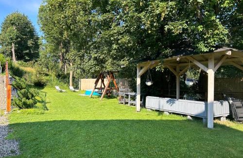 Duszniki Zdroj Ski Chalet | Domek na górce