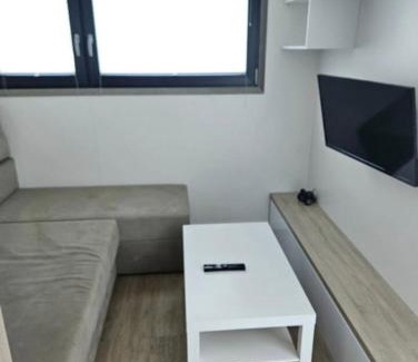 Giby House | Domek nad rzeką Marycha