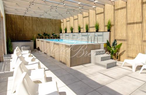 Wladyslawowo House | Domki Nord Breeze z podgrzewanym basenem i jacuzzi