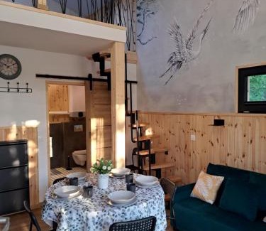 Czersk House | Domki przy jeziorze z prywatną plażą w Borach Tucholskich Pensjonat Alicja wczasy z dziećmi nowe luksusowe domki na skraju jeziora i lasu