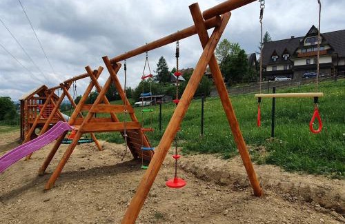 Bukowina Tatrzanska Ski Chalet | Domki Szmaragd z BASENEM - Zniżki na Termy - Sauna - Bilard - Stoki Narciarskie