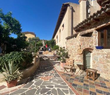 Loculi House | Domo Fadda Loculi