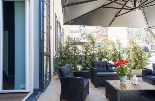 San Giorgio a Cremano Villa | DOMUS XENIA