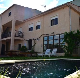 Granja de Moreruela House | Donde Victor Luna