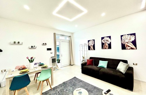 Santa Lucia Apartment | Donna Concetta a stone's throw from Ortigia