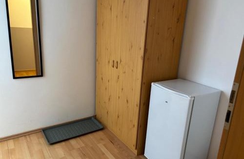 Meine Hotel | Doppelzimmer-Bad-Kühlschrank-Tv-19