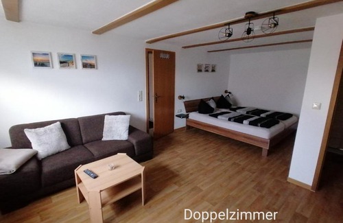Weberstedt Apartment | Doppelzimmer bei Ferienwohnung Kilian