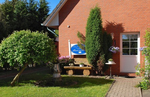 Neuharlingersiel House | Doppelzimmer Groß mit Terrasse - Hotel Garni Haus Am Meer