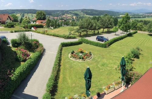 Wagerberg House | Doppelzimmer - Hotel "panoramahof" Ziegler
