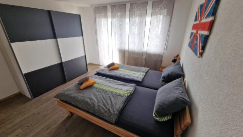 Burgau House | Doppelzimmer in FEWO Burgau Nähe Legoland