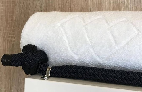 Rust House | Doppelzimmer Seeseite, Dusche, WC - Hotel Katamaran