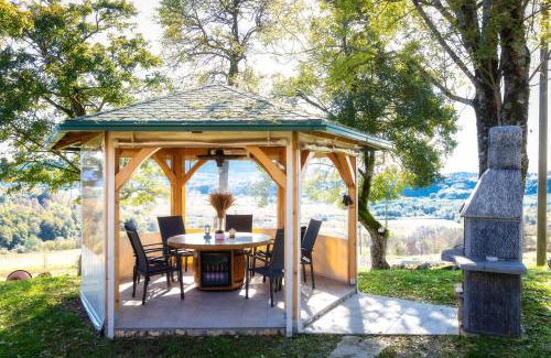 Slunj House | Double Paradise