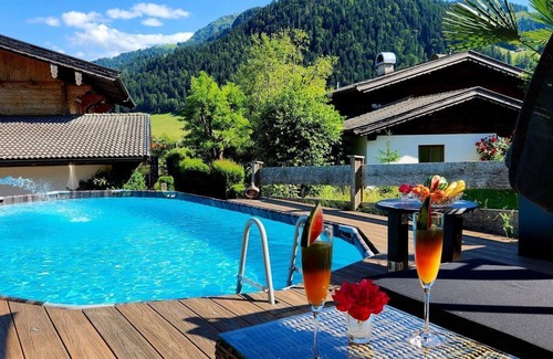 Soell Apartment | Double room "Relax" with "Almstube" - Holiday home AB