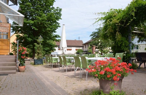 Steinbach Apartment | Double room with balcony, shower and WC, max. 2 persons