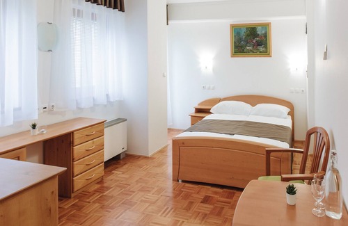 Zrece House | Double Room with Balcony 112