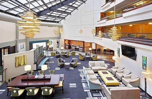 North Chesterfield Hotel | Doubletree by Hilton Richmond-Midlothian