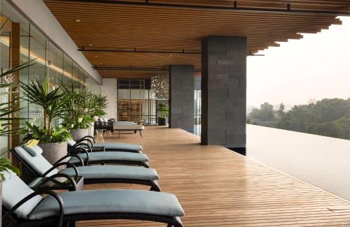Ciputat Hotel | DoubleTree by Hilton Jakarta Bintaro Jaya