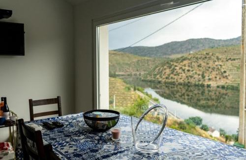 Vila Nova de Foz Coa Apartment | DOURO RIVER VIEW FAMILY RETREAT 3BD Apartment