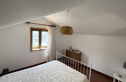 Barro House | Douro Vinhateiro T5 Régua / Resende