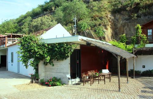 Sao Joao da Pesqueira Boat Rental | Douro Yacht Charter & Bungalows