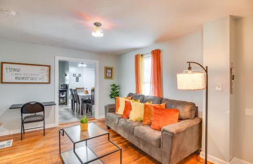 Brockton Apartment | Downtown Brockton Apt Less Than 1 Mi to Local Dining