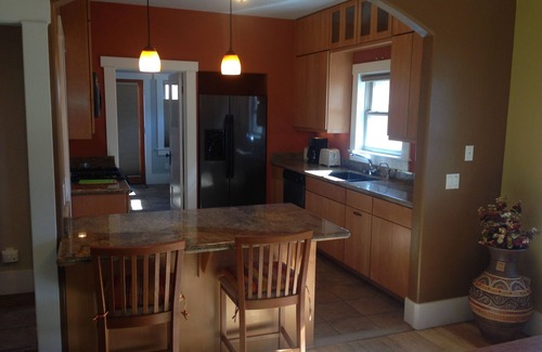 Flagstaff House | Downtown Flagstaff Bungalow - 5 minute walk to downtown