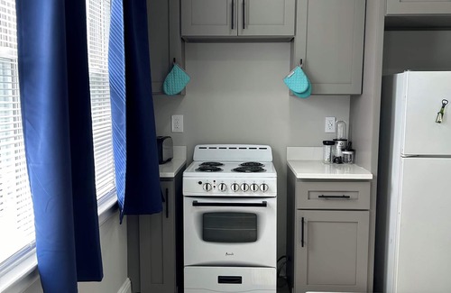 Mount Pleasant Apartment | Downtown Gem: Providence Loft; Mini get Away!