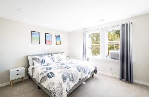 Great Barrington House | Downtown Great Barrington Enjoy Mountain Views