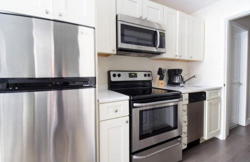 Downtown Boston Apartment | Downtown Studio Students Welcome Washer and Dryer