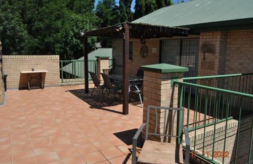 Clarens Apartment | Dragonfly self catering