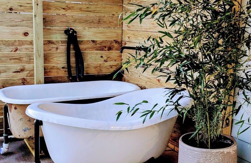 Reedville Cottage | "Dragonfly" Waterfront Cottage on Chesapeake Bay