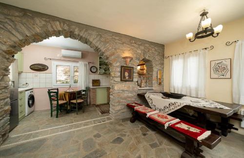Ioulida Apartment | Drakos Retreat Kea