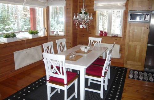 Nybro House | Dream vacation on the lake with sauna, open fire, boat, fiber optic connection, sun deck