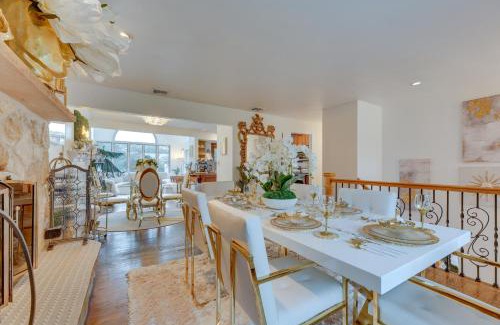 Lake Grove House | Dreams of Paradise Luxury Home with Pool!