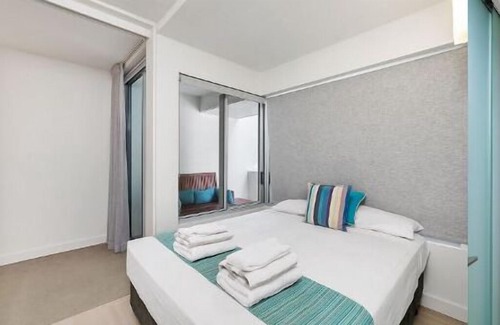 Palm Cove Apartment | Drift 2 Bedroom Apartment 3208 in Palm Cove