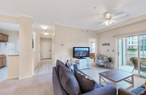 Villages of Five Points Condo | DRIFTWOOD DREAMS- 2BD, 2BA Condo- SLEEPS 4 - 1st FL Unit *Pet Friendly*
