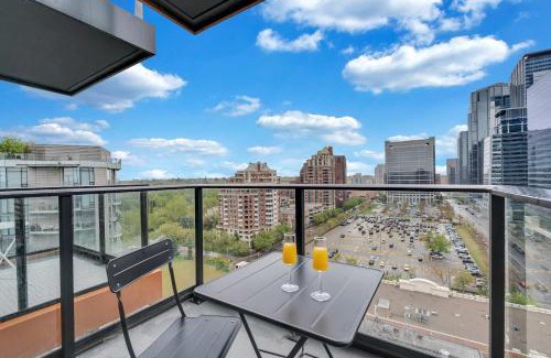 Eau Claire Apartment | Driftwood Heights DT Gym City Views
