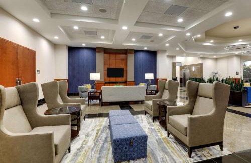 Arnold Hotel | Drury Inn & Suites St. Louis Arnold