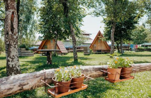 Kambresko Resort | DS Camping