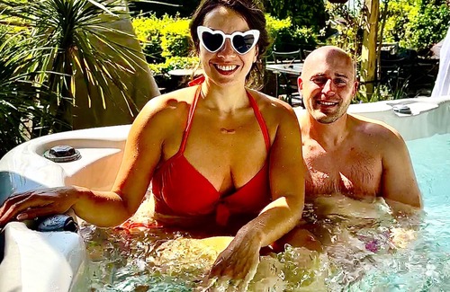 Pyecombe Apartment | Duck Lodge B&B Luxury Log Cabin