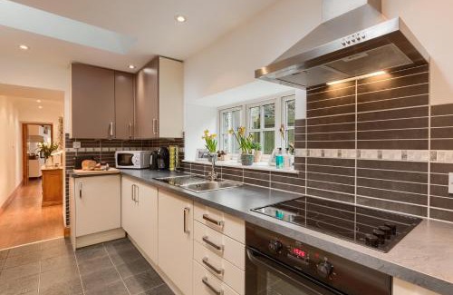 Comrie House | Dundas Flat, 1 bedroom, Comrie