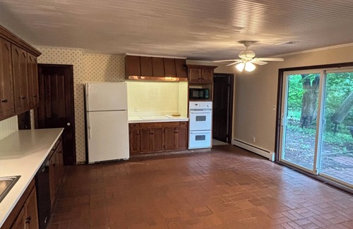 Holland Cottage | Dune Cottage on lake between Saugatuck & Holland!