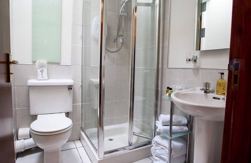 South Galson House | Dunhallin House