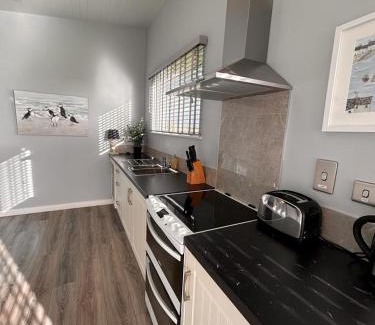 Dunmore East Cabin | Dunmore East Ocean View Suite