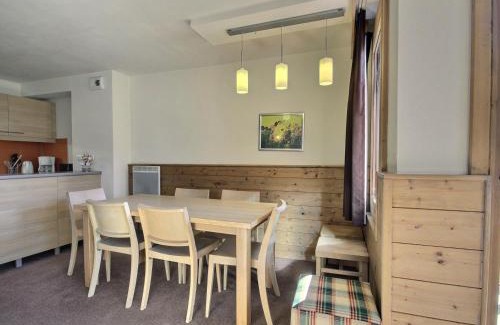 Belle Plagne Apartment | Duplex moderne proche pistes, balcon, cuisine équipée, pour 7 pers - FR-1-455-181