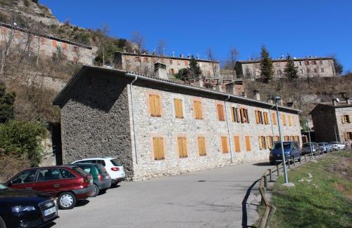 Sant Corneli Apartment | Duplex para 6 en Cercs, Berga - A 30 mins del Pedraforca