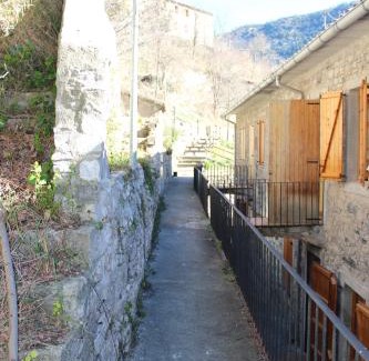 Sant Corneli Apartment | Duplex para 6 en Cercs, Berga - A 30 mins del Pedraforca